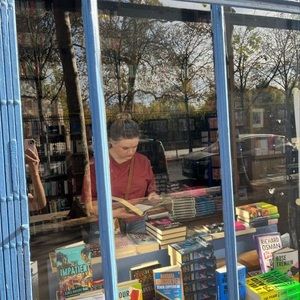 Meet your Posher, Chloe